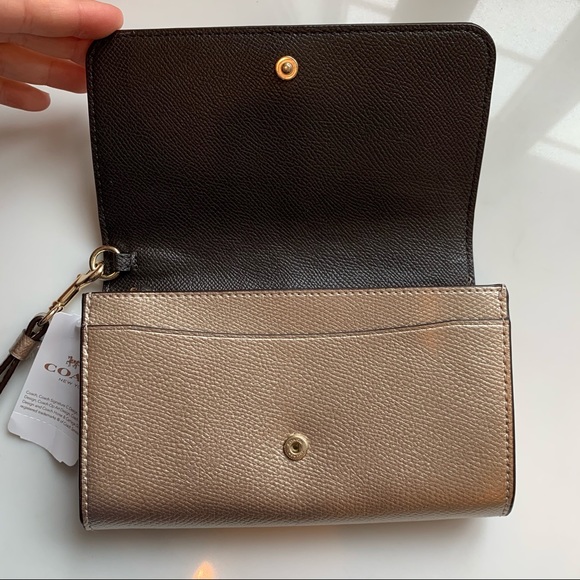 Coach gold metallic wallet clutch NWT - Picture 3 of 7